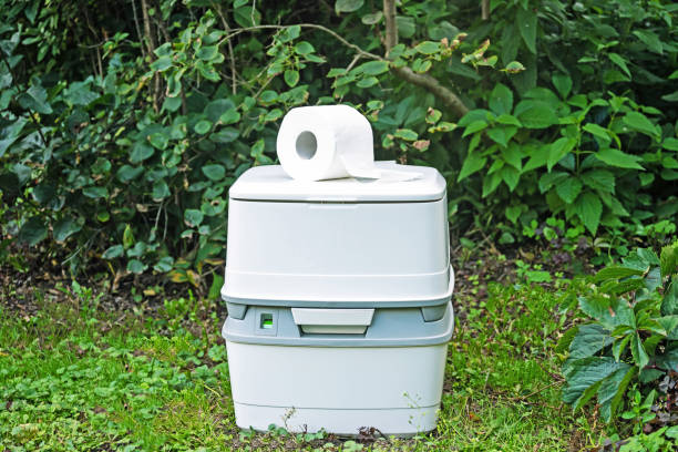 Best Portable restroom trailer rental  in Mobile, AL